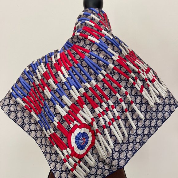 New Gucci GG Logo Web Club Silk Scarf Wrap with Gucci Gift Box - Picture 7 of 15